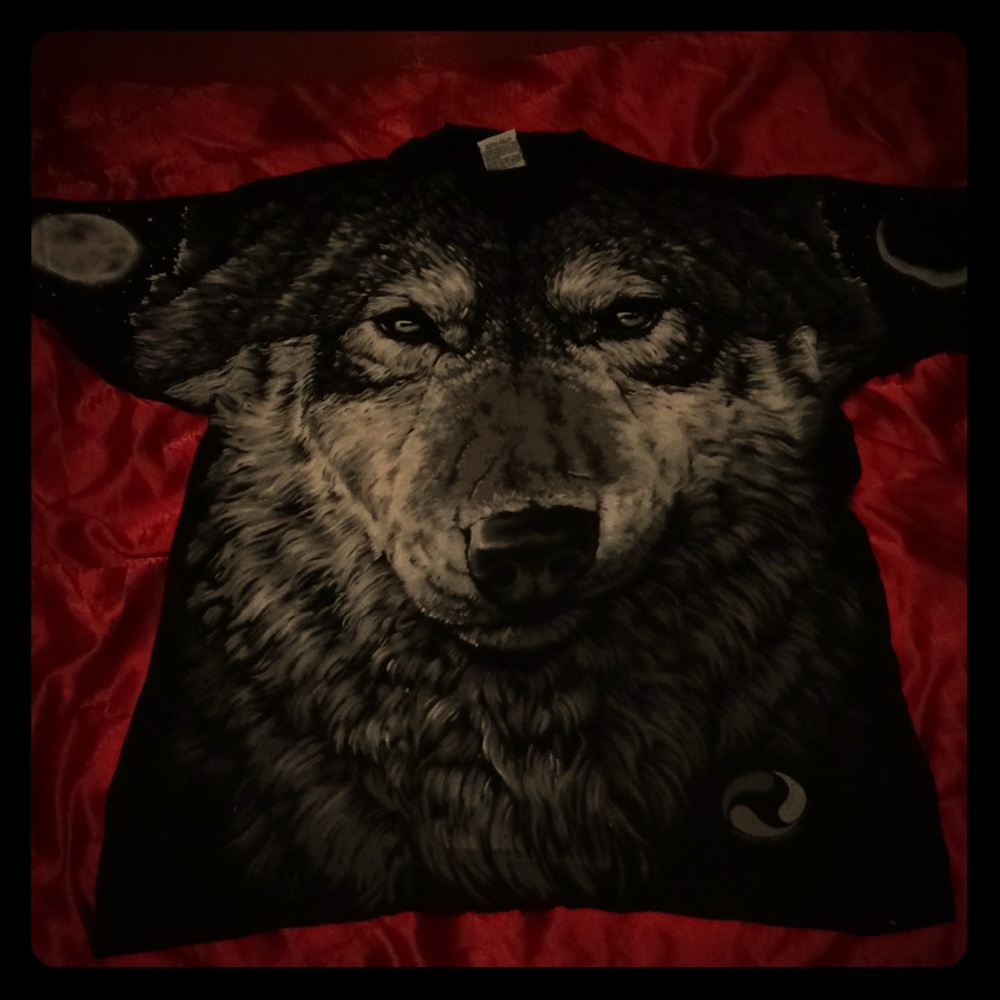 Vintage liquid blue wolf shirt